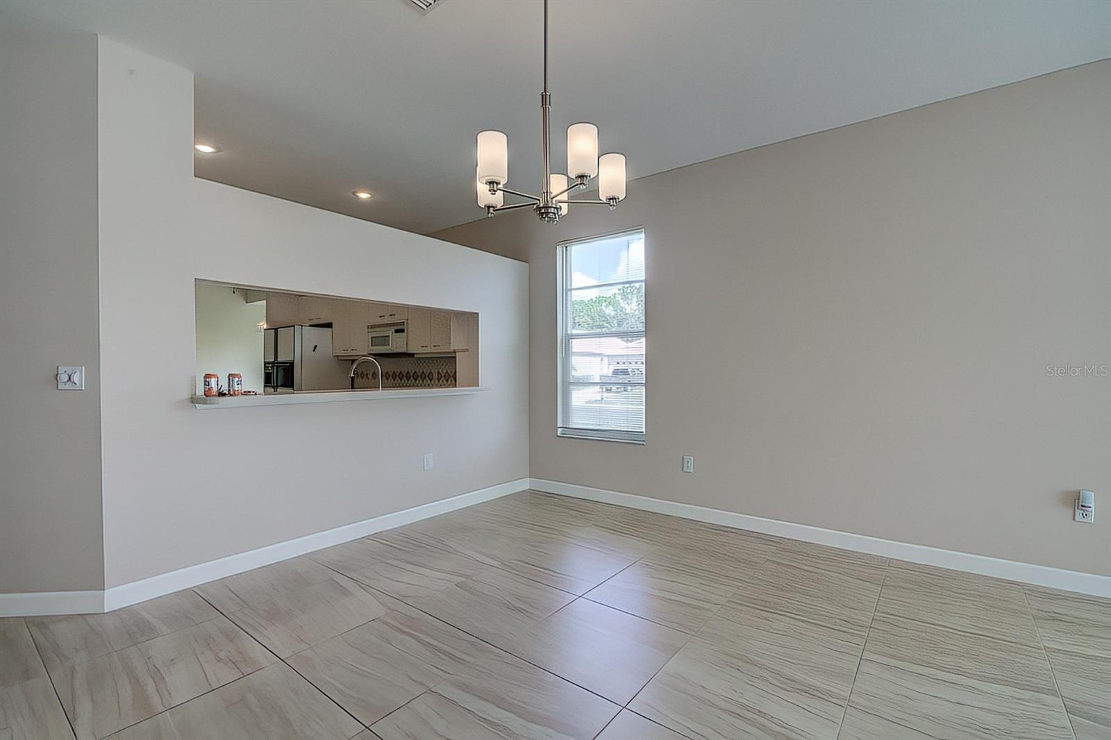 CRESCENT OAKS COUNTRY CLUB COVENTRY PH 5 - Residential