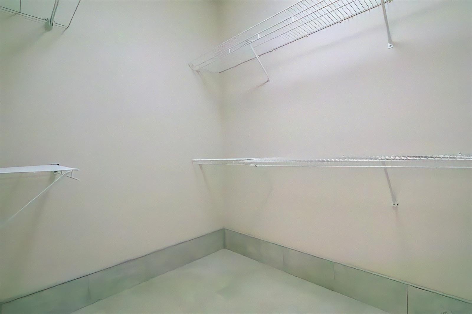 CRESCENT OAKS COUNTRY CLUB COVENTRY PH 5 - Residential