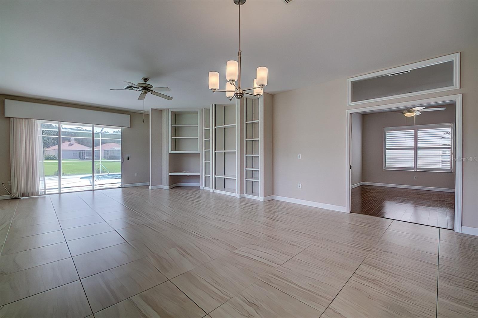 CRESCENT OAKS COUNTRY CLUB COVENTRY PH 5 - Residential