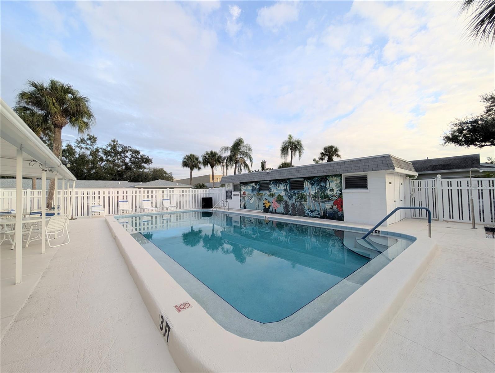 VILLAGER APTS - Residential