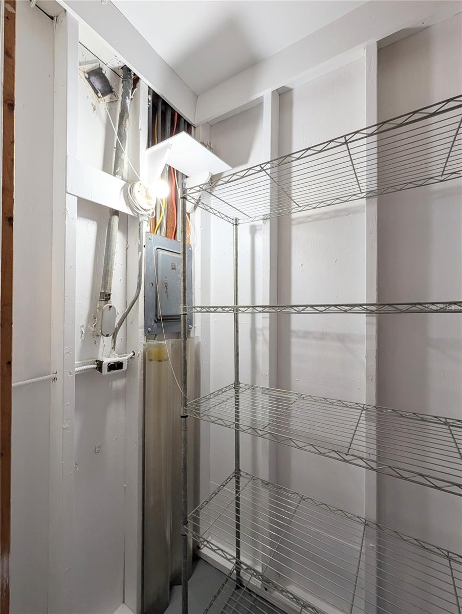 VILLAGER APTS - Residential