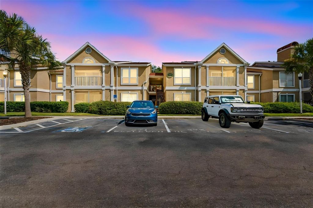 Photo of 9481 Highland Oak Drive #814, Tampa, FL 33647 (MLS # TB8528340)