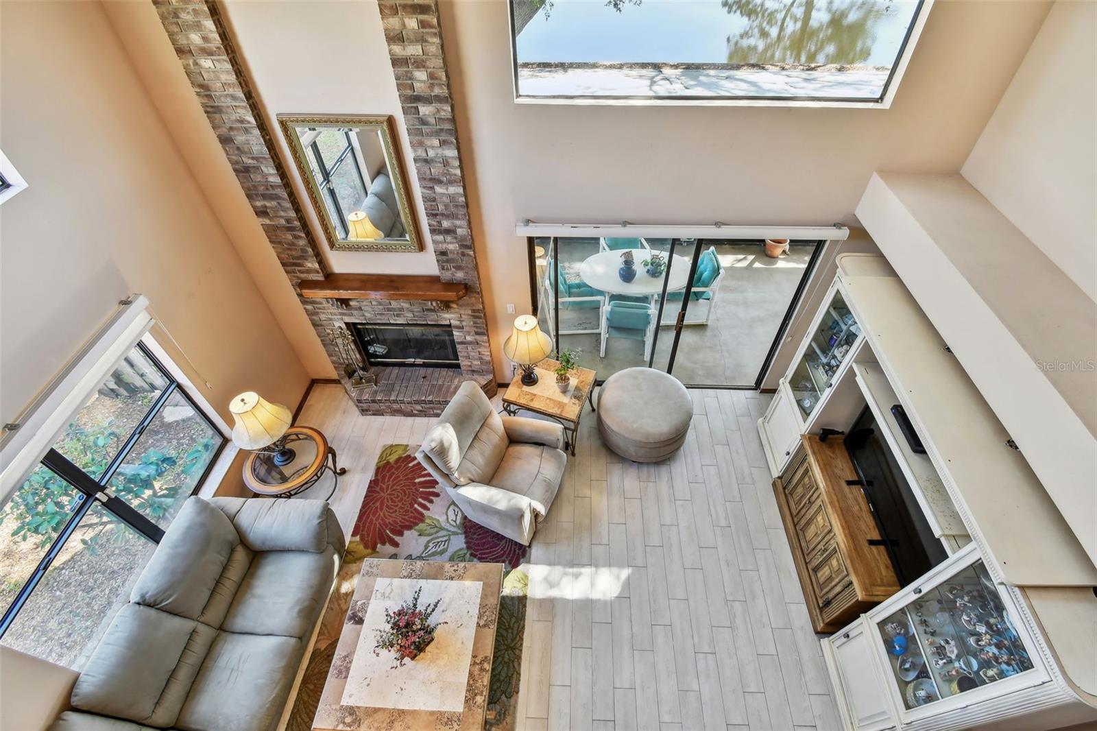 2199 SPRINGRAIN DRIVE