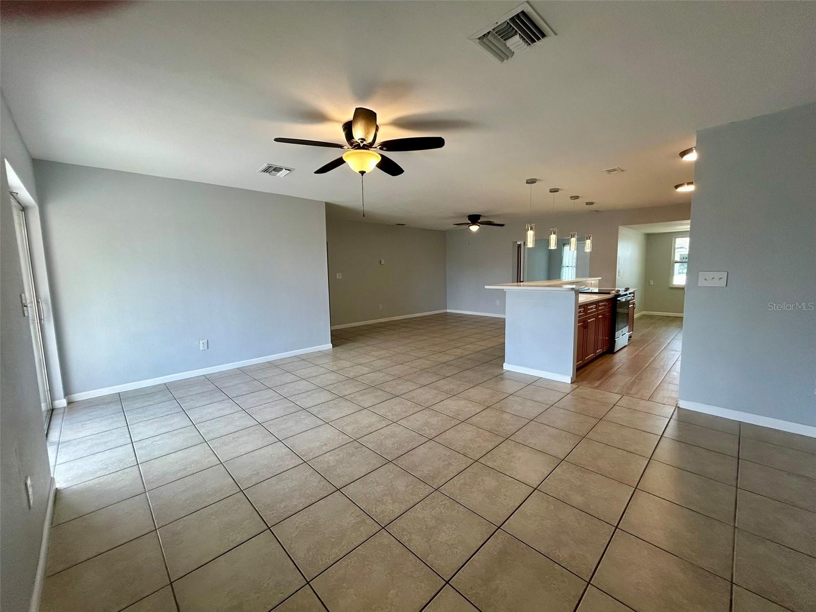 PORT CHARLOTTE SEC 9 - Residential Lease