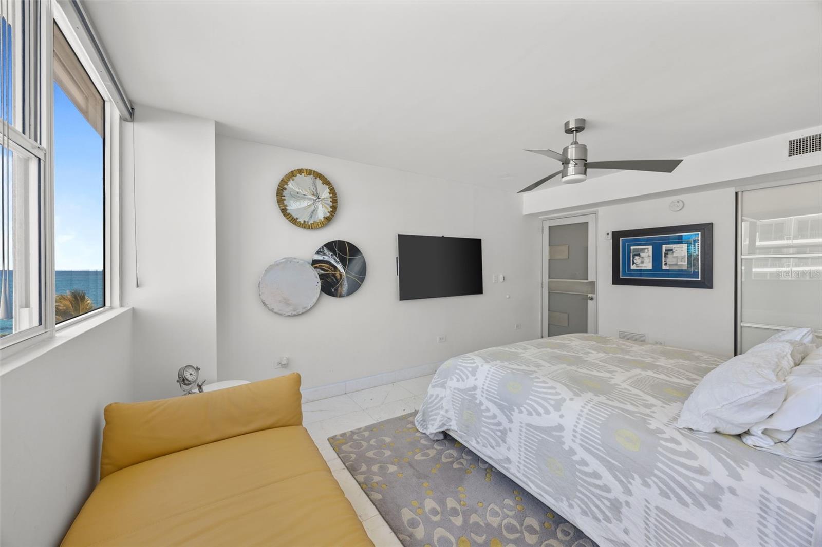 ACQUAMARINA CONDOMINIUM - Residential