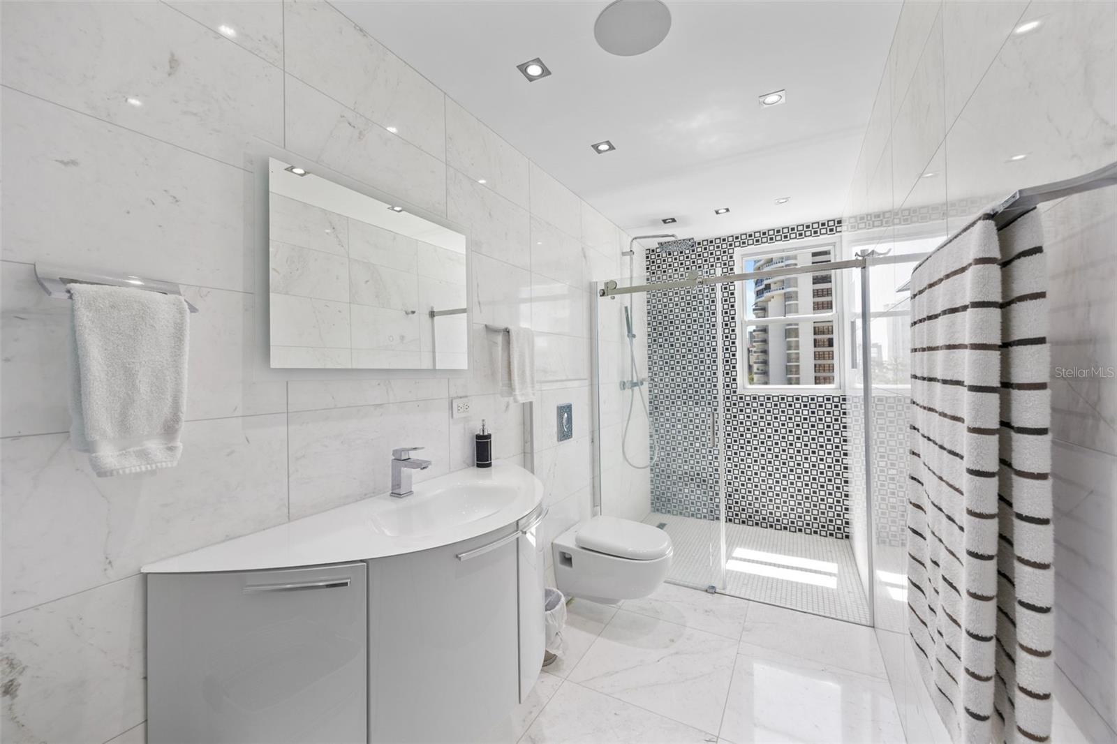 ACQUAMARINA CONDOMINIUM - Residential
