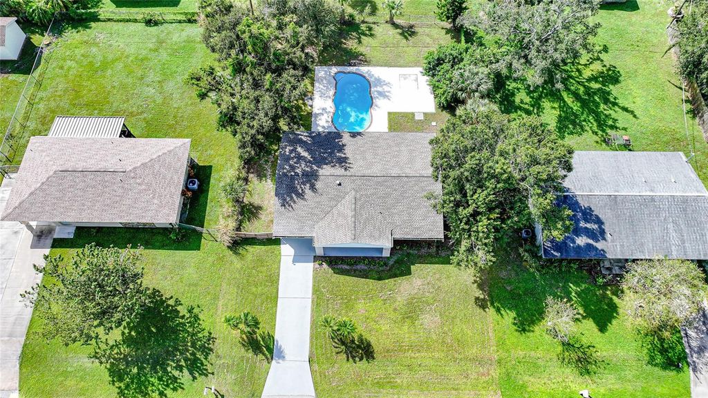 Photo of 20191 Gladstone Avenue, Port Charlotte, FL 33952 (MLS # C7516067)