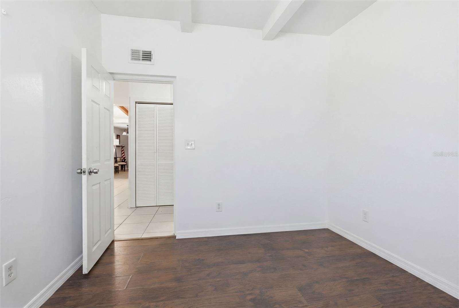 CLIFTON PARK - Residential