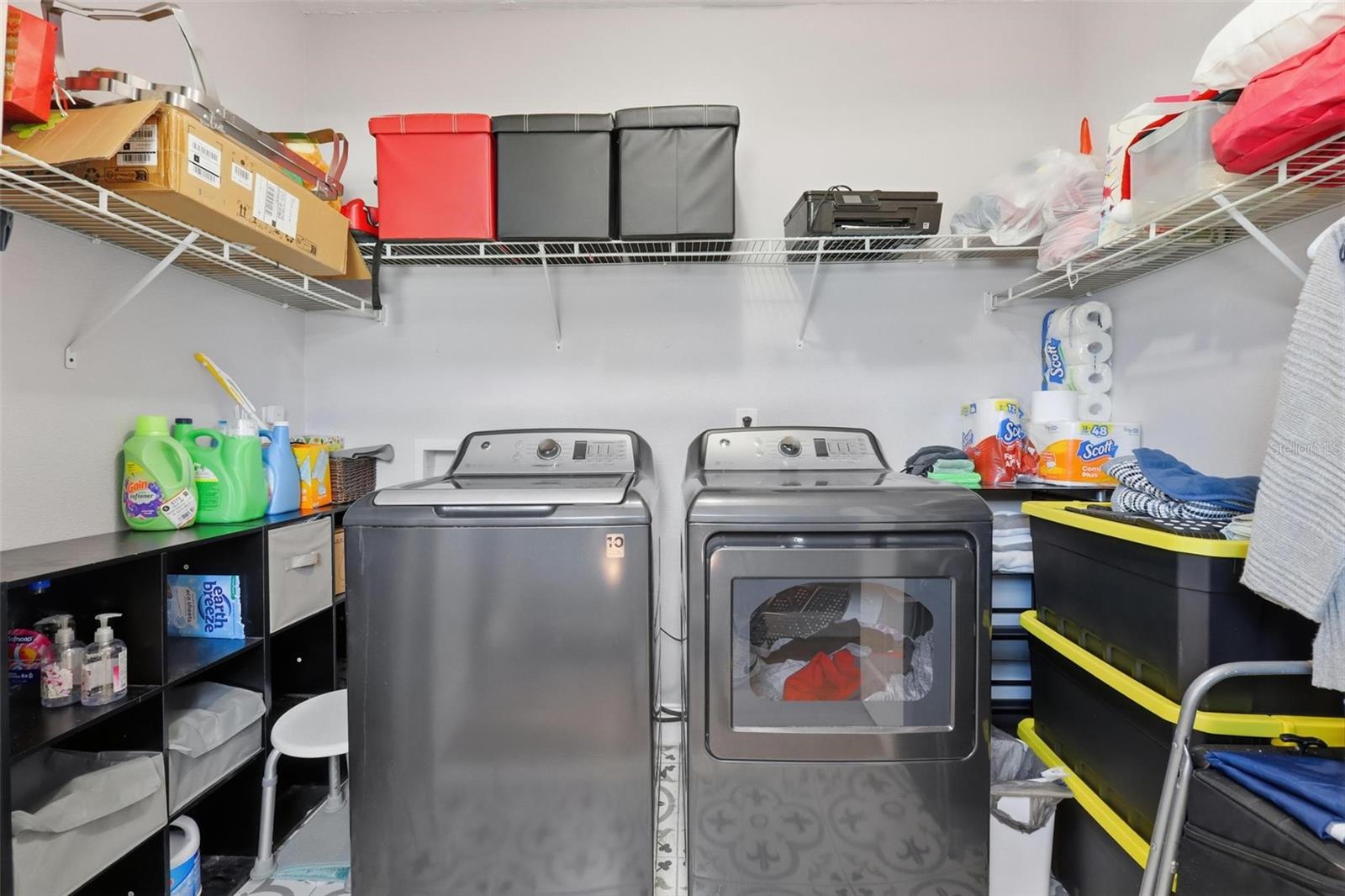 CLIFTON PARK - Residential