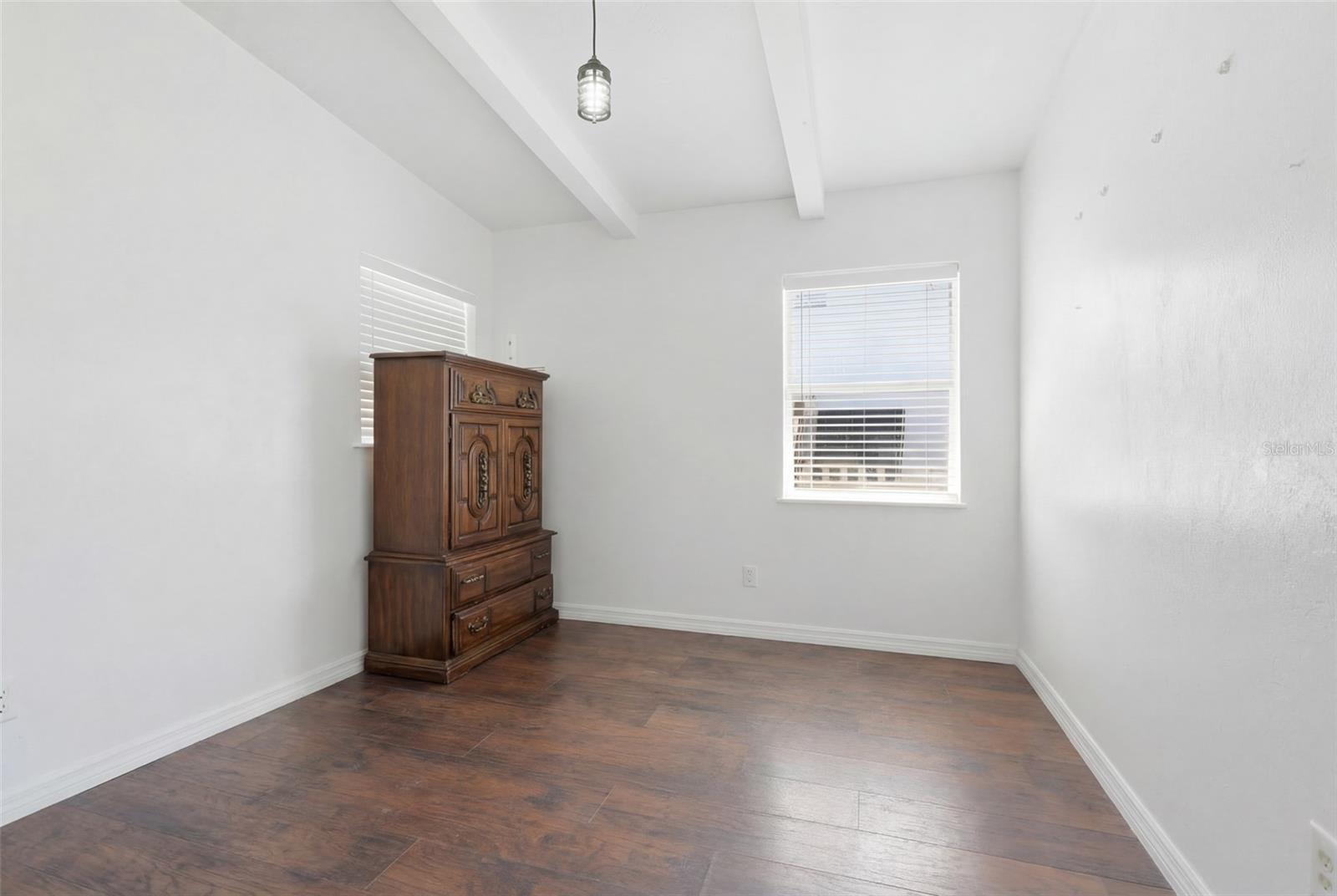 CLIFTON PARK - Residential