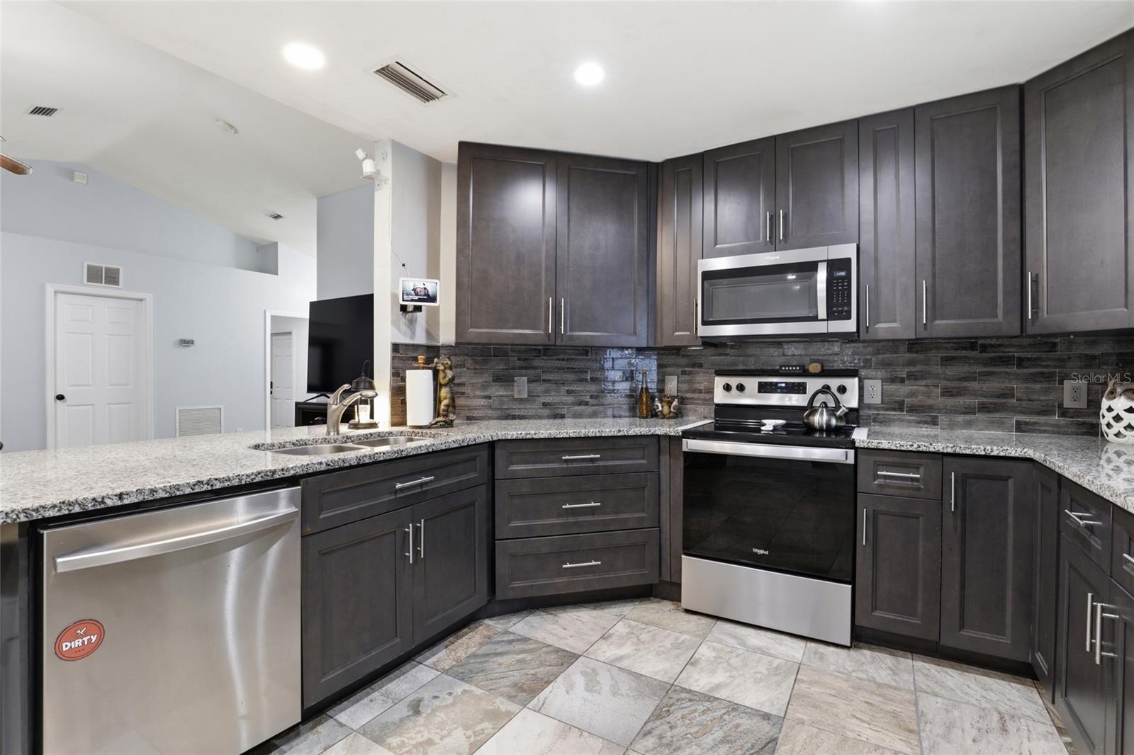 SOUTHSIDE TERRACE - Residential