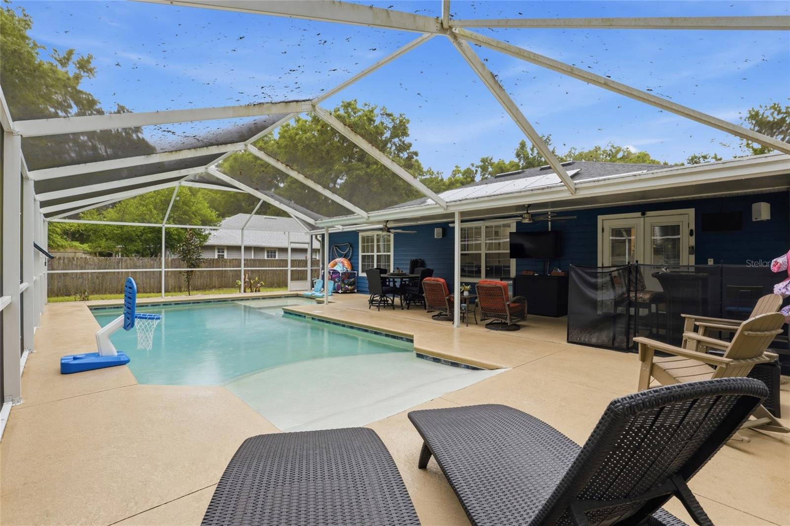 SOUTHSIDE TERRACE - Residential