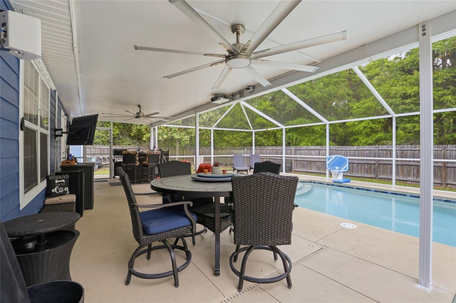 SOUTHSIDE TERRACE - Residential