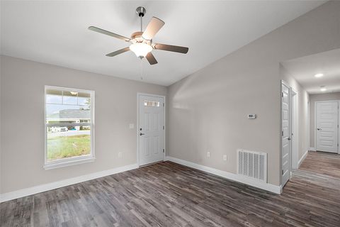 Tiny photo for 36 Locust Run Radial, Ocala, FL 34472 (MLS # OM722615)