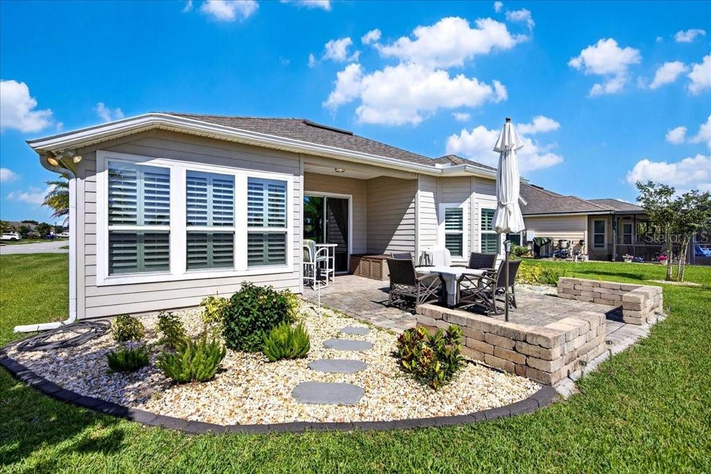 COUNTRY CLUB HARBOR - Residential