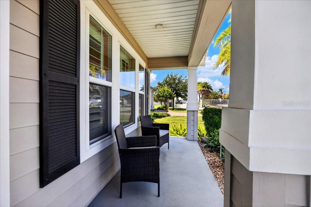 COUNTRY CLUB HARBOR - Residential