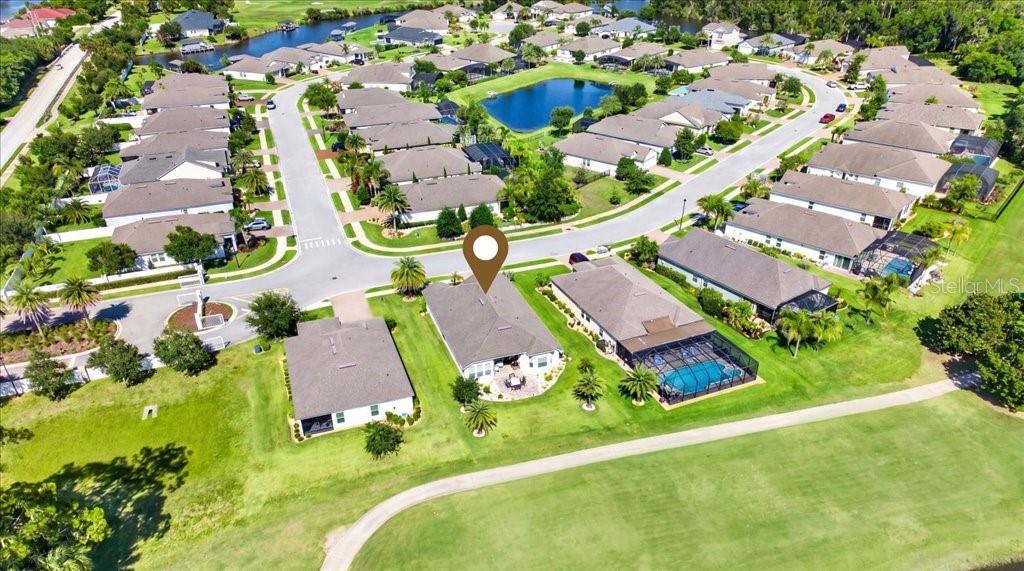 COUNTRY CLUB HARBOR - Residential