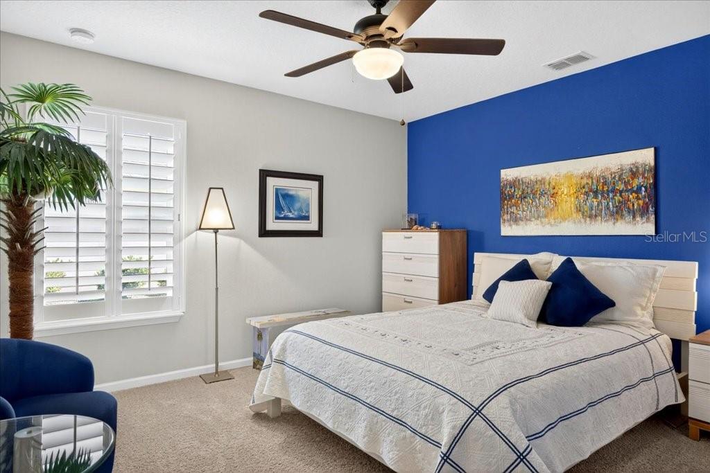 COUNTRY CLUB HARBOR - Residential