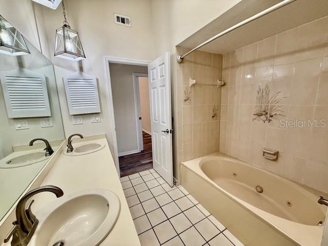 A RESUB OF A POR OF APOLLO - Residential Lease