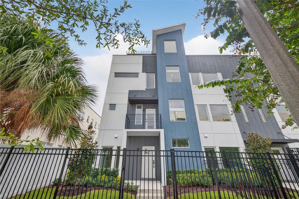 Photo of 536 Dr. Martin Luther King Jr Street S, St Petersburg, FL 33701 (MLS # TB8427955)