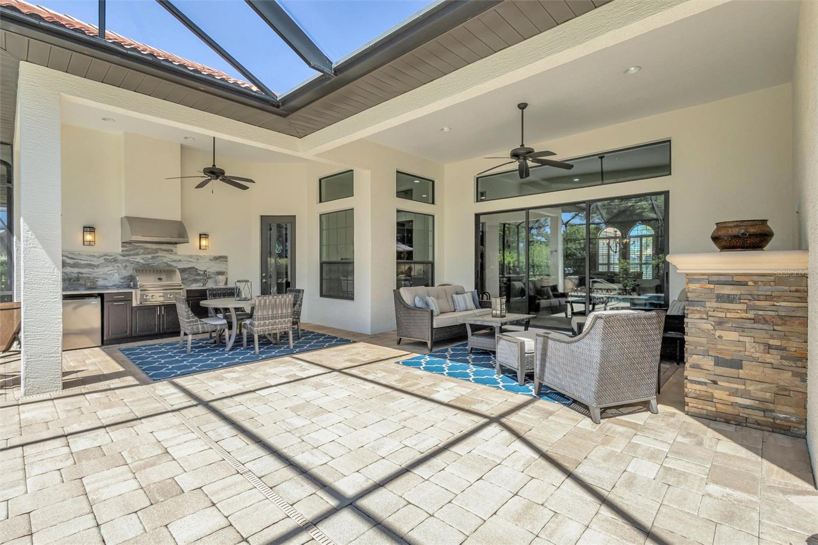 COUNTRY CLUB EAST AT LAKEWD RNCH OO1&2 - Residential