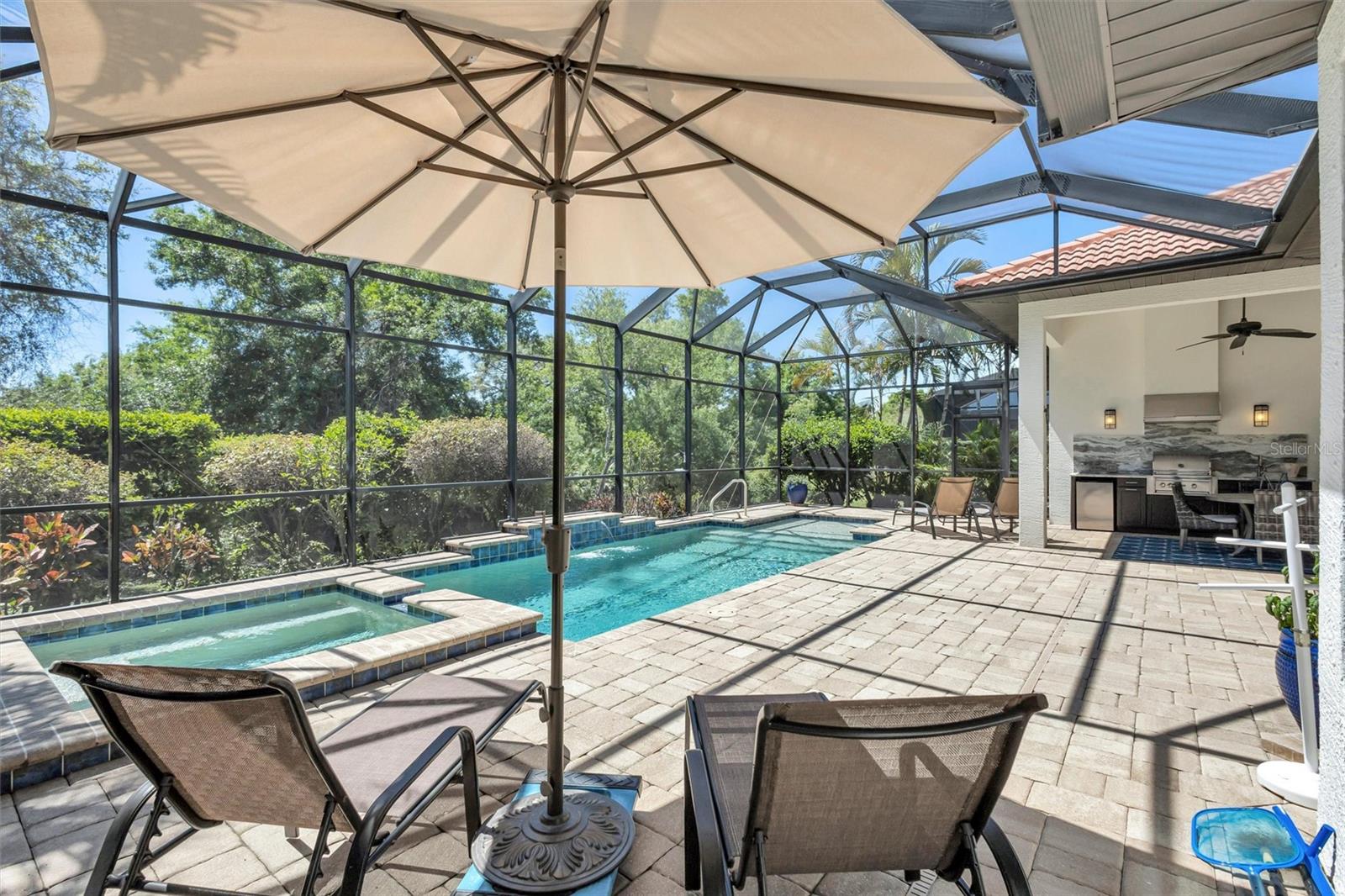 COUNTRY CLUB EAST AT LAKEWD RNCH OO1&2 - Residential