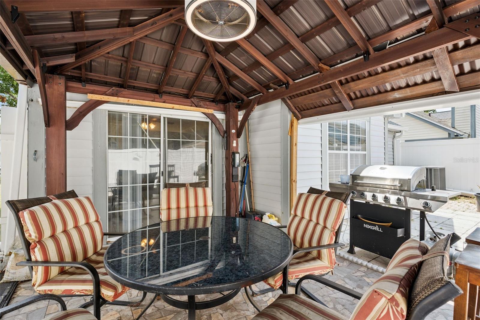 WEDGEWOOD GROVES - Residential