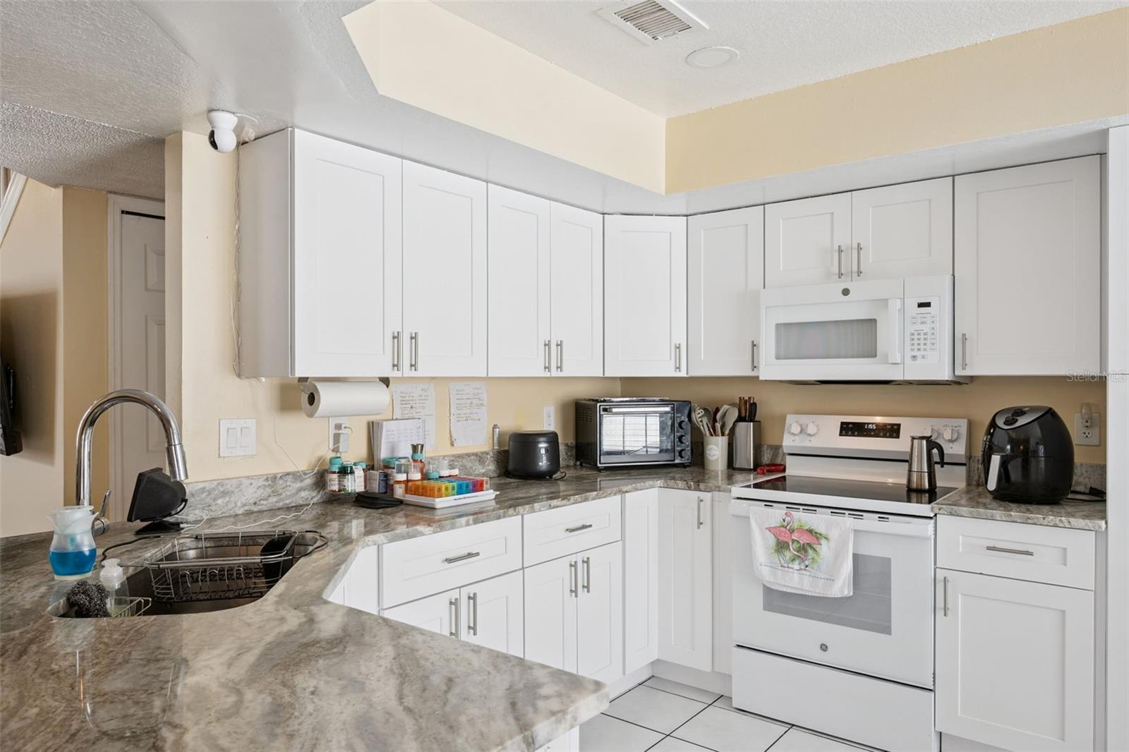 WEDGEWOOD GROVES - Residential