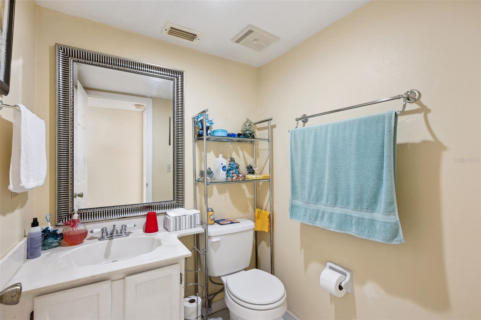 WEDGEWOOD GROVES - Residential