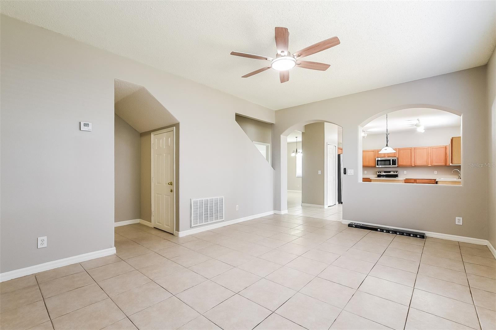14401 KRISTENRIGHT LANE