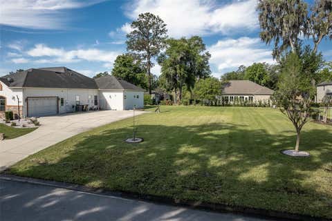 Tiny photo for 4222 SE 9th Avenue, Ocala, FL 34480 (MLS # OM723022)