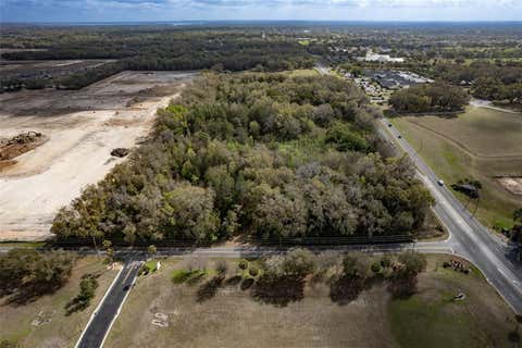 Tiny photo for 4222 SE 9th Avenue, Ocala, FL 34480 (MLS # OM723022)