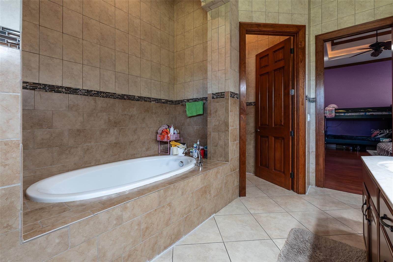 BELLECHASE WILLOWS - Residential