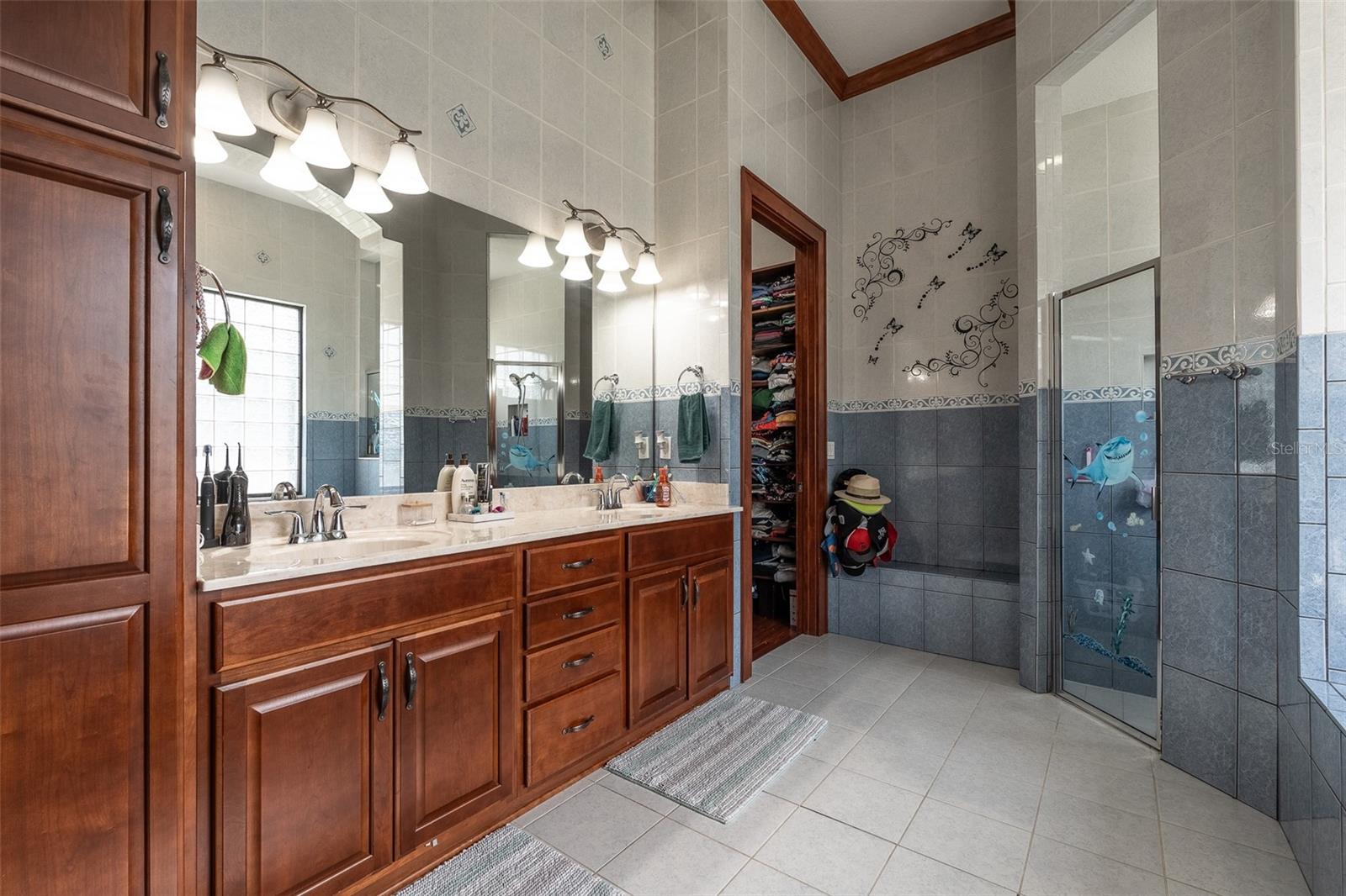 BELLECHASE WILLOWS - Residential