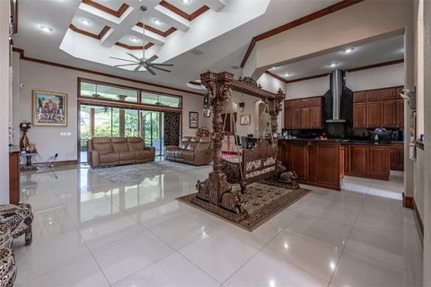Tiny photo for 4222 SE 9th Avenue, Ocala, FL 34480 (MLS # OM723022)
