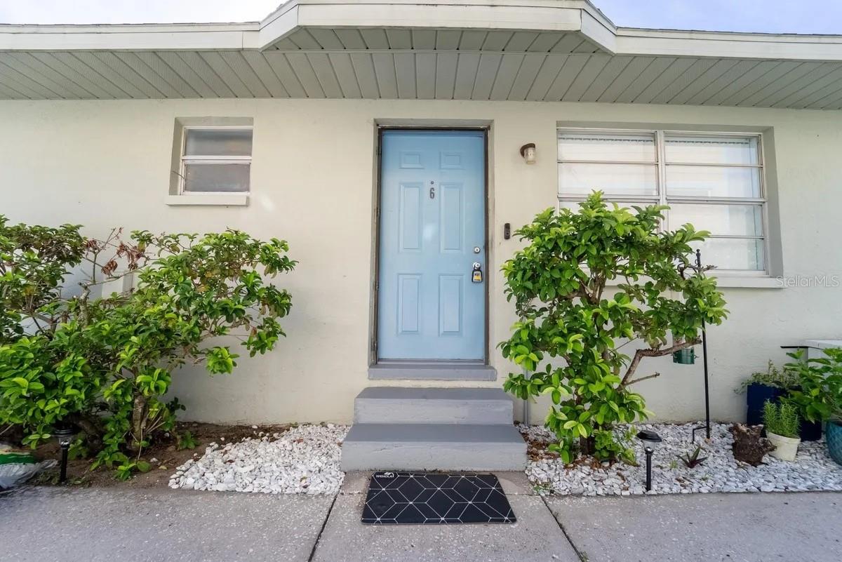 APOLLO BEACH CONDO - Residential