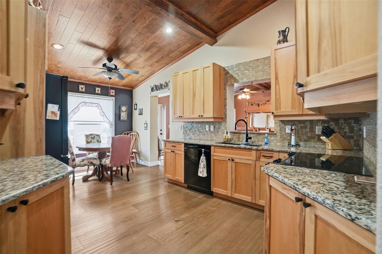 PALMS AT SEVEN HILLS - Residential