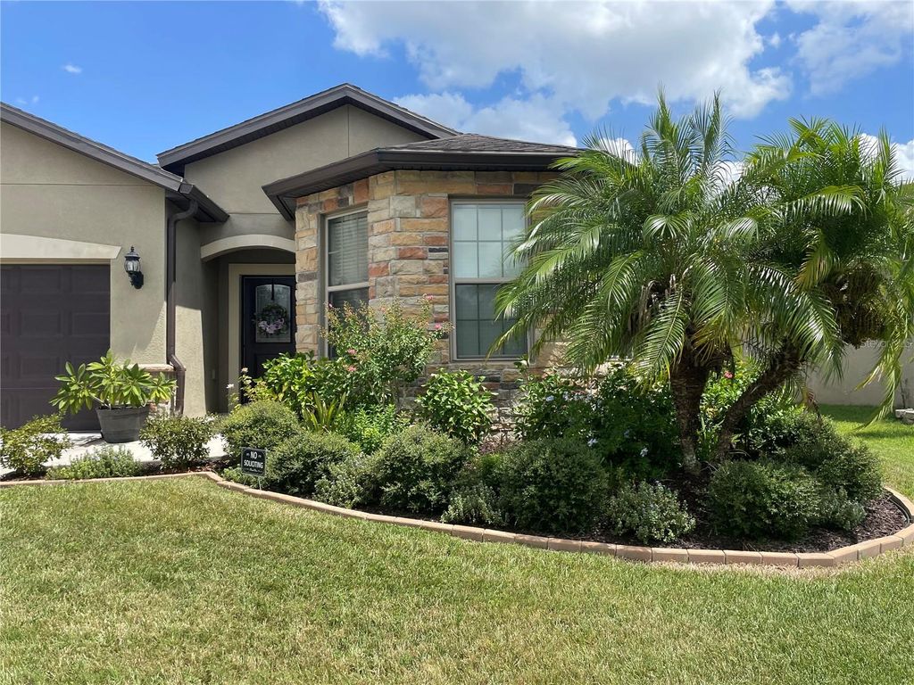 Photo of 8835 Hinsdale Heights Drive, Polk City, FL 33868 (MLS # L4958780)