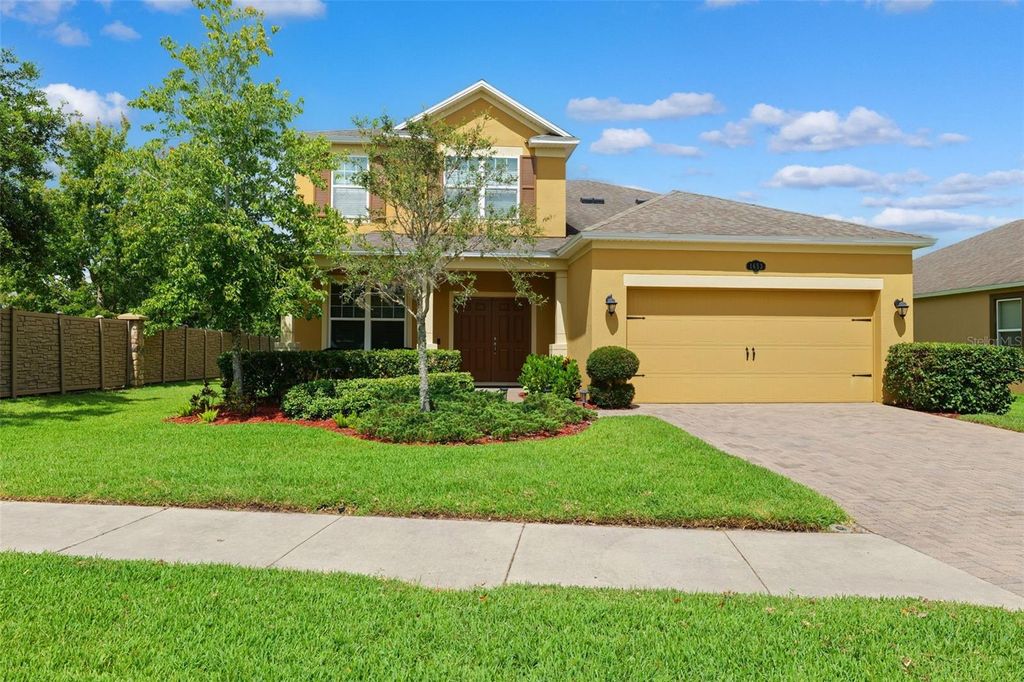 Photo of 1653 Nature View Drive, Lutz, FL 33558 (MLS # TB8414454)
