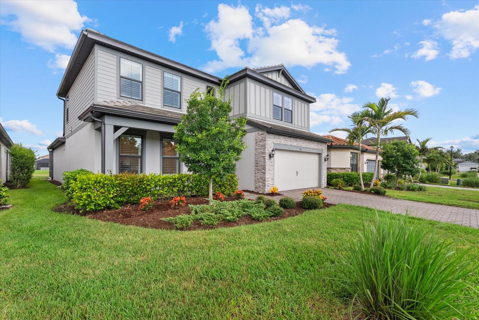 725 GADWALL COURT
