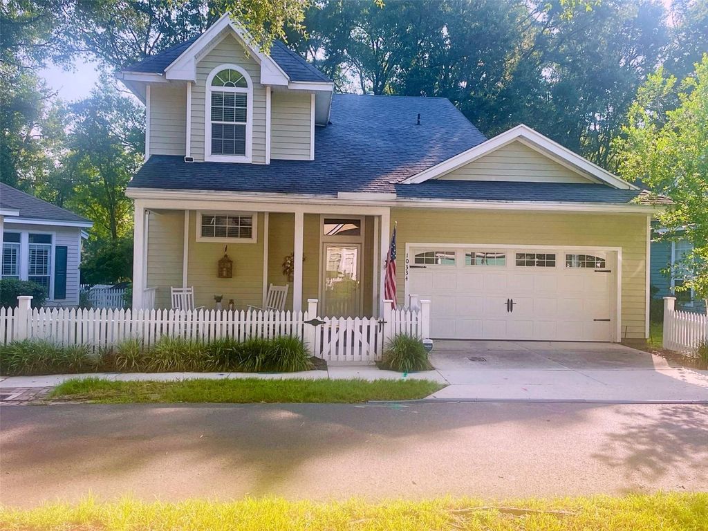 Photo of 10334 SW 51st Lane, Gainesville, FL 32608 (MLS # GC542152)