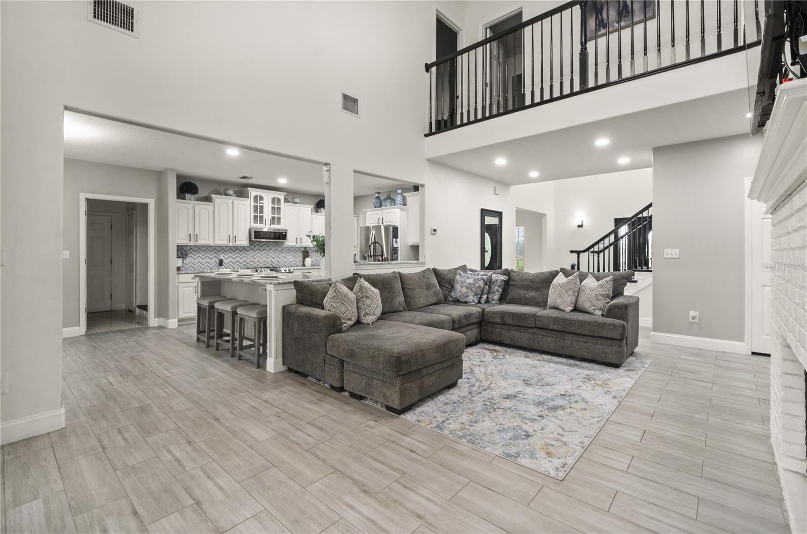 2393 APPY LANE