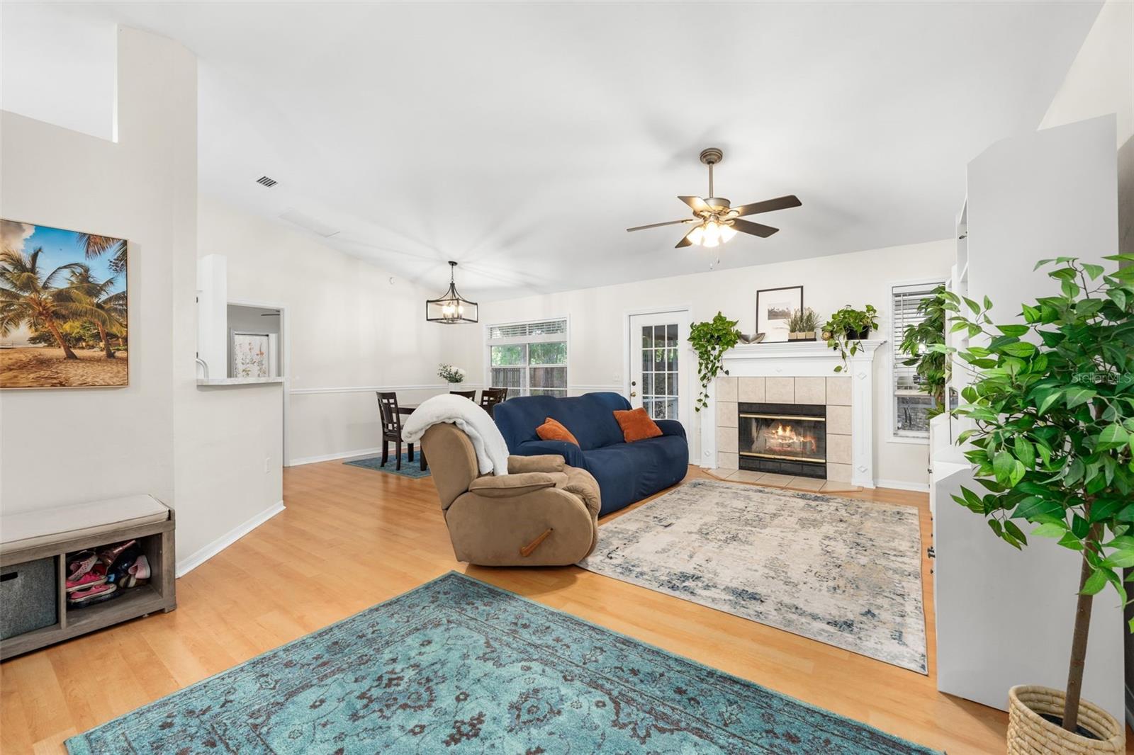 MILLHOPPER STATION VICTORIA SQUARE - Residential