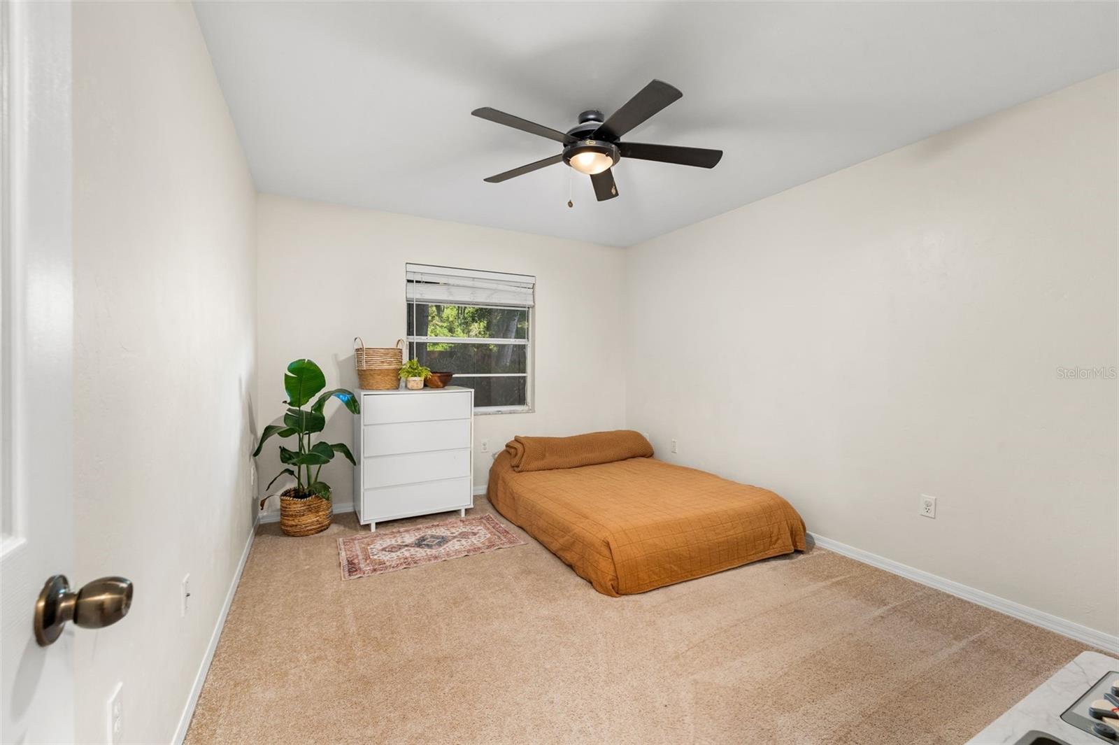 MILLHOPPER STATION VICTORIA SQUARE - Residential