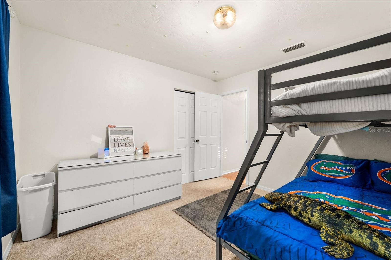 MILLHOPPER STATION VICTORIA SQUARE - Residential