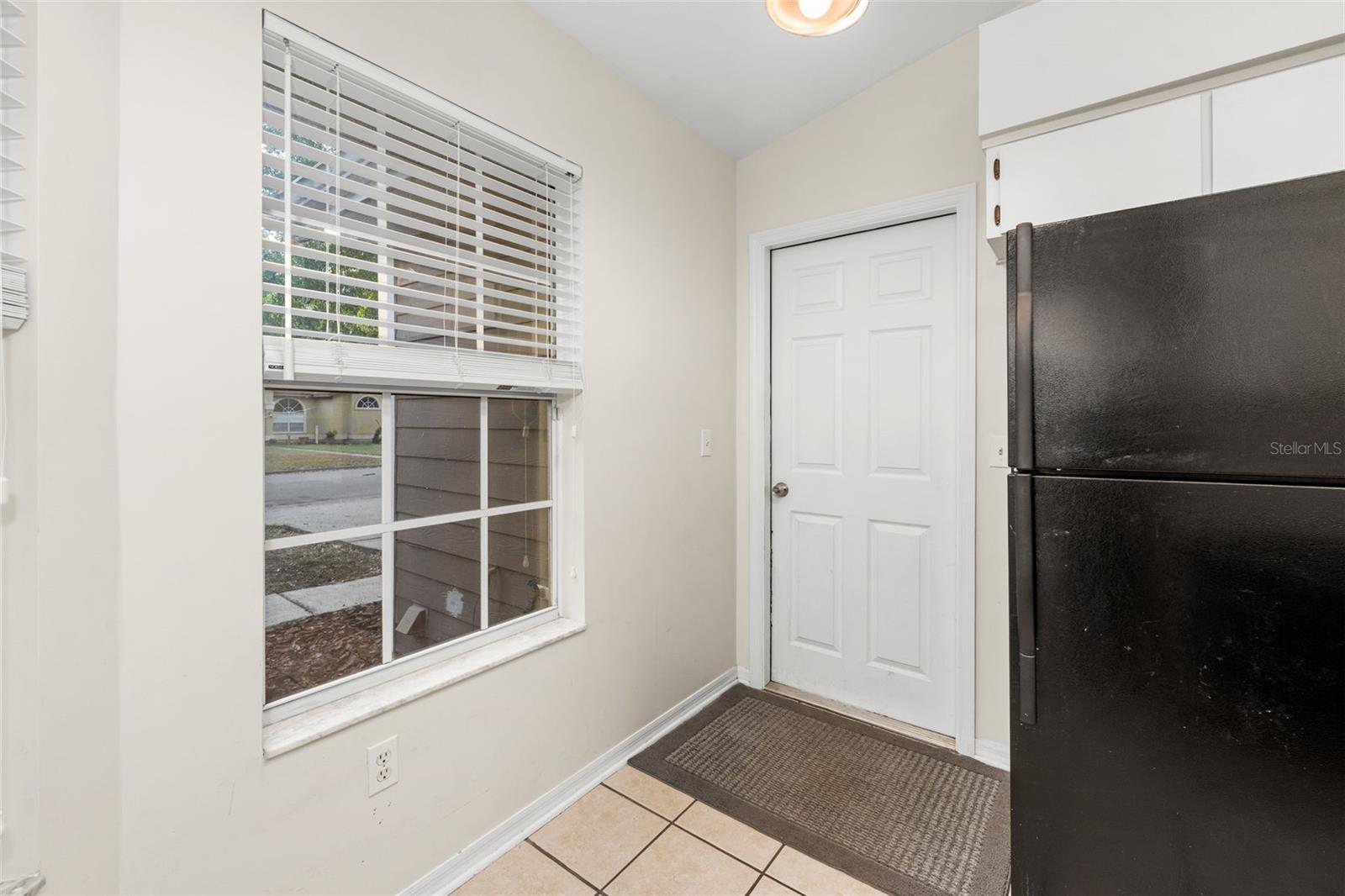 MILLHOPPER STATION VICTORIA SQUARE - Residential