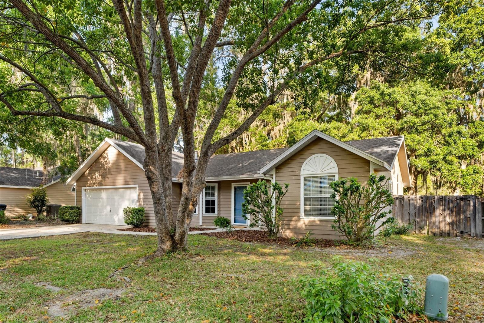 MILLHOPPER STATION VICTORIA SQUARE - Residential