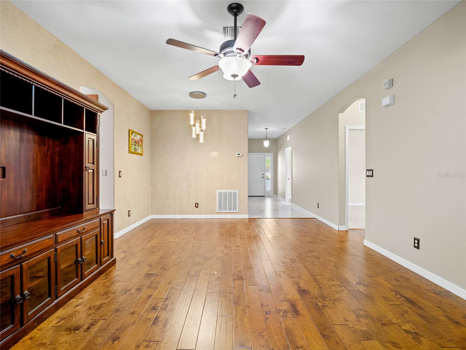 INDOG XING PH 04 - Residential