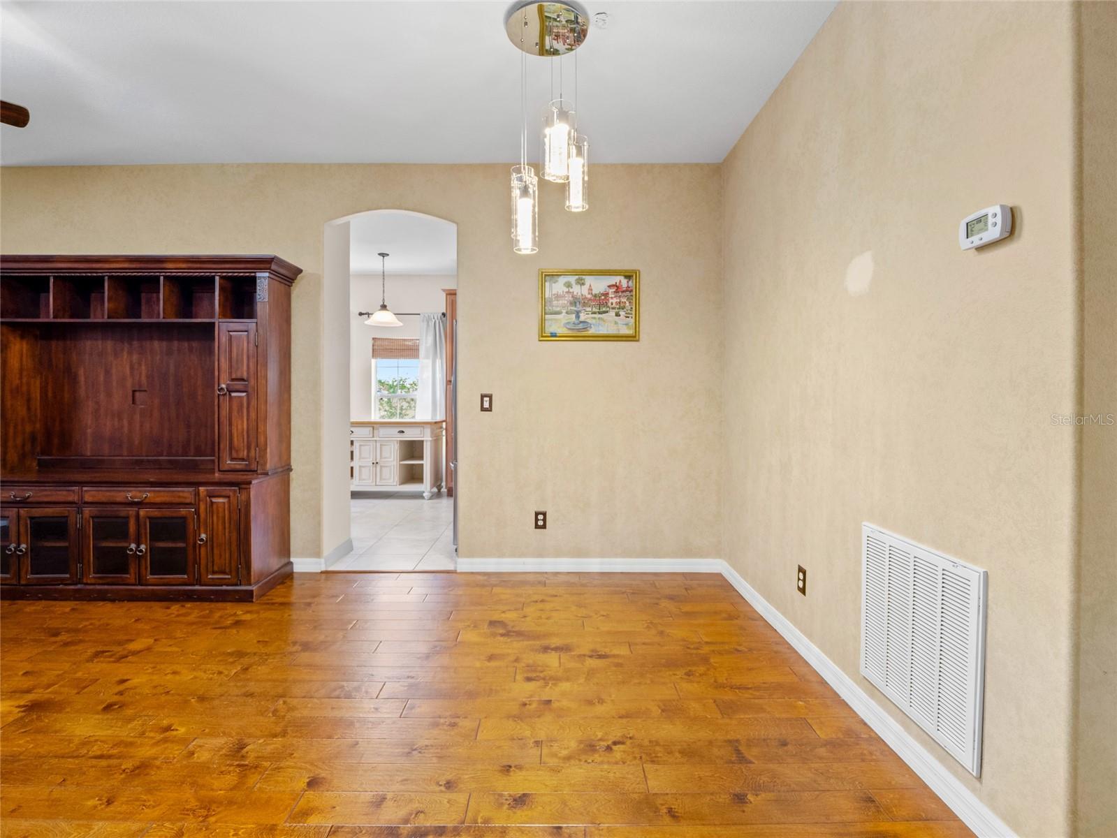 INDOG XING PH 04 - Residential