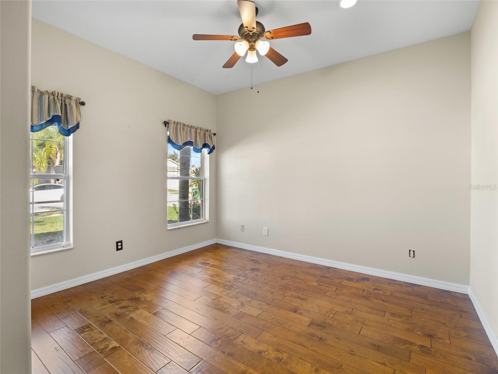 INDOG XING PH 04 - Residential